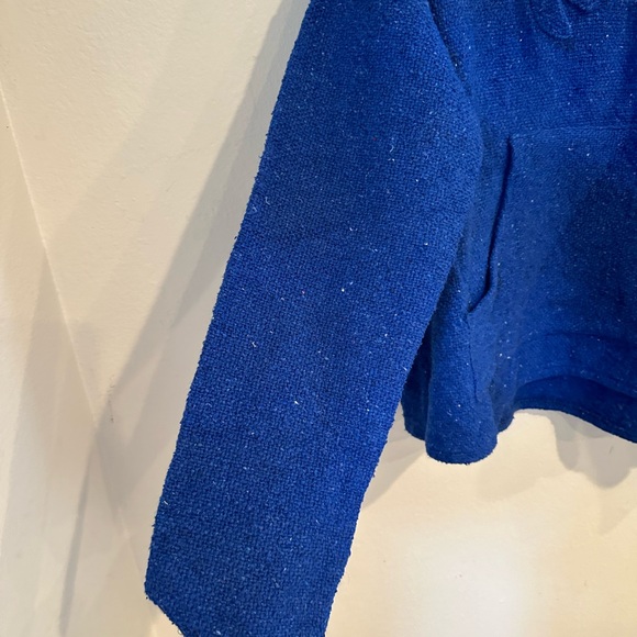 Sweater - Picture 6 of 10